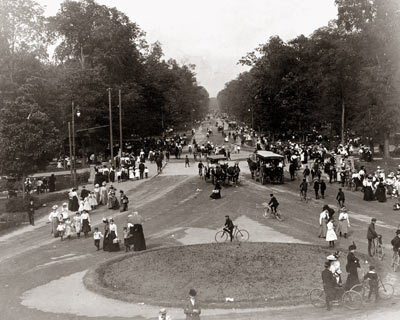 Detroit's Belle Isle Main Entrance C.